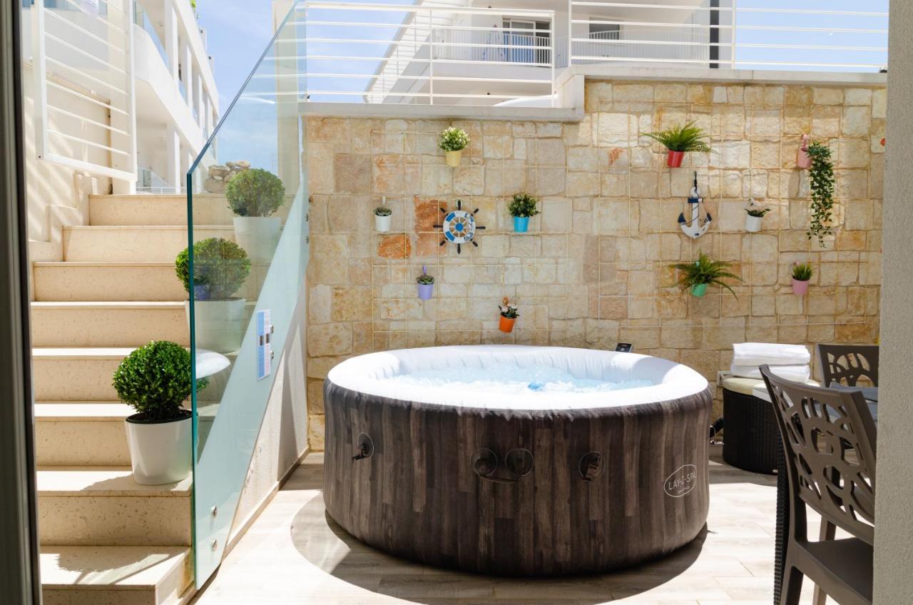 הוילה פולינאנו א מארה Apulialux Little Jem W Jacuzzi / 180 Steps From Sea מראה חיצוני תמונה